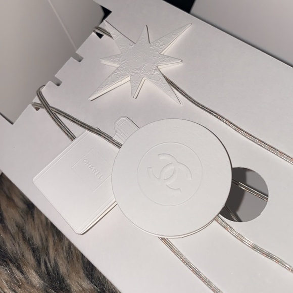 Chanel paper lights - Picture 3 of 9